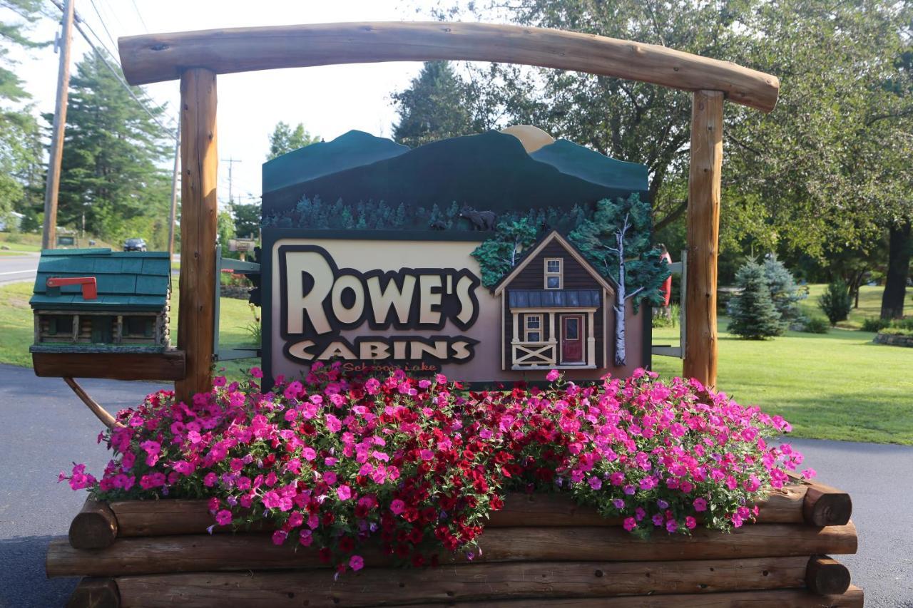Rowe's Adirondack Of 2* Schroon Lake